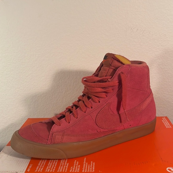 Nike Blazer Mid 77 Suede Light Redwood Size 10 - Picture 1 of 5